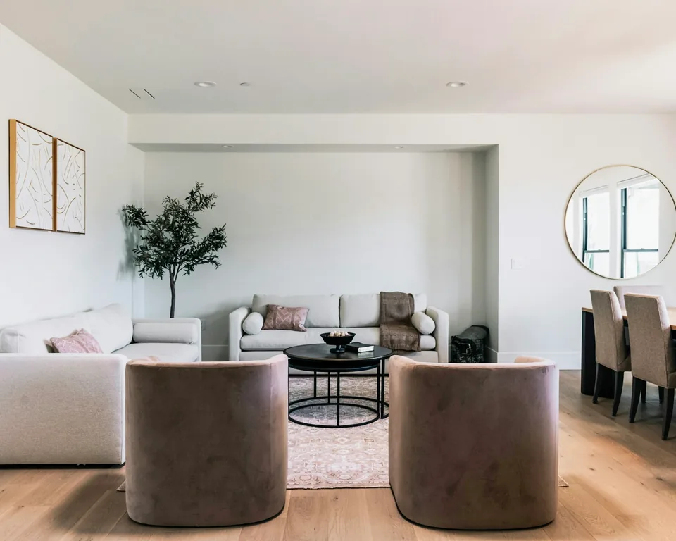 Woonkamer · licht en natuurlijke kleuren